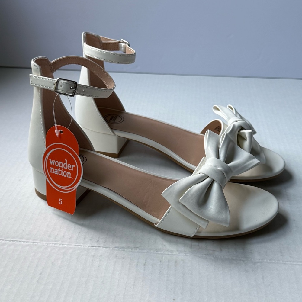 Wonder Nation White Heels with Bow Detail Big Girls‎ Size 5 Straps New
